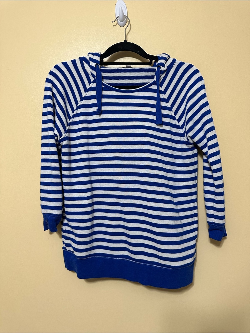 Gap Hooded V-neck Lightweight Striped Sweater Women S Blue